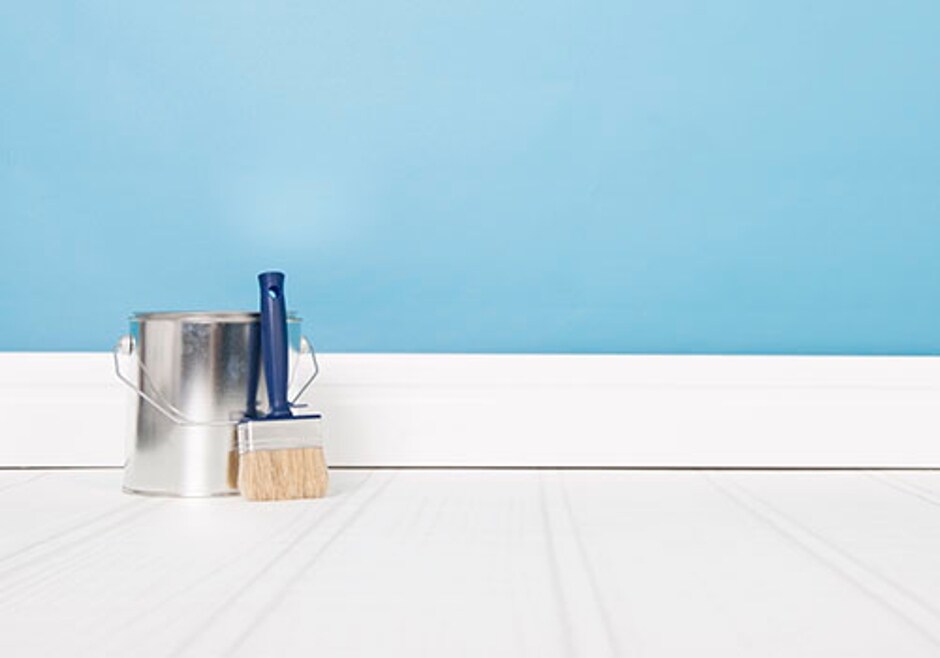 How to Clean Gloss Paint