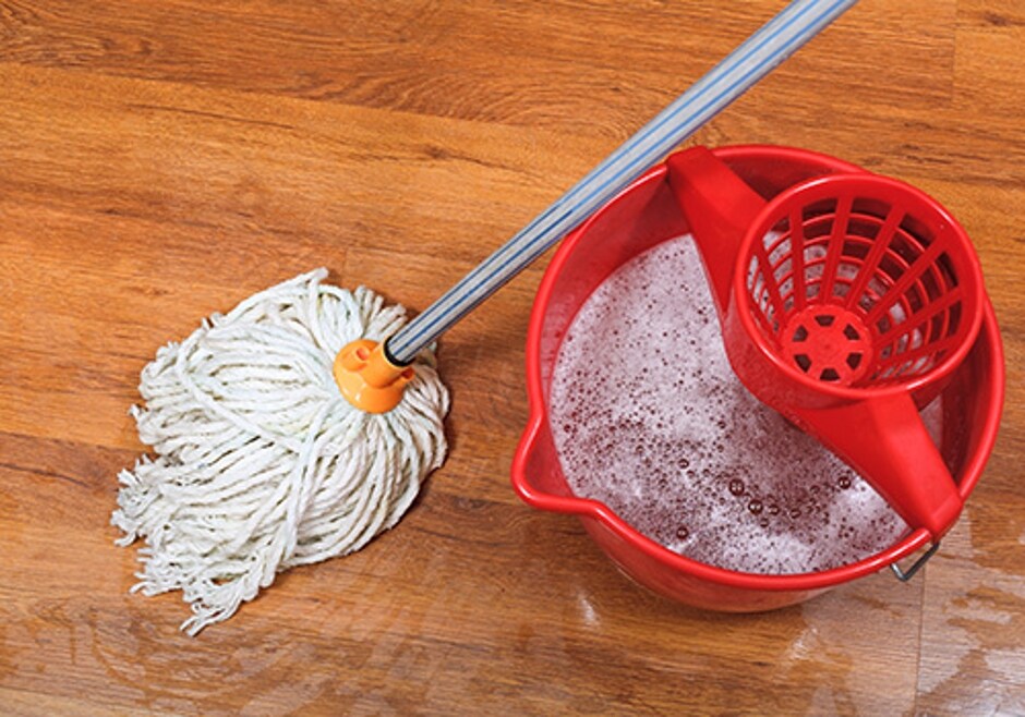 How to Clean Wood Floors